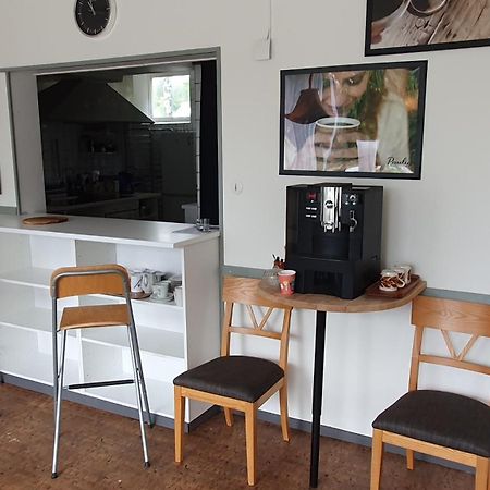 Folketshus I Olshammar Bed and Breakfast Buitenkant foto